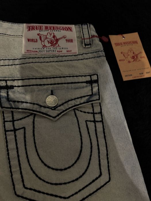 Jeansy True Religion