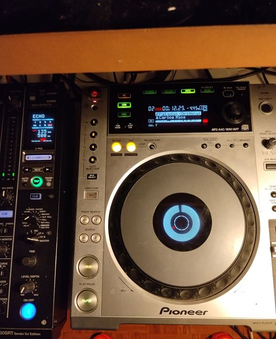Pioneer cdj 850.