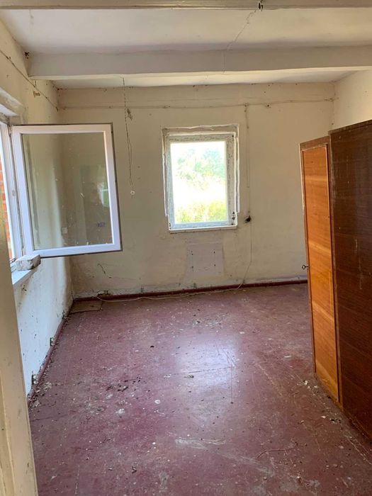 Продам Будинок площею 67,7 кв.м. та ділянка 0,25 га Луцький с. Озденіж