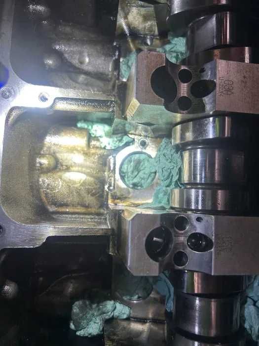 Wyciąganie zapieczonych urwanych wtryskiwaczy wtrysków świec żarowych