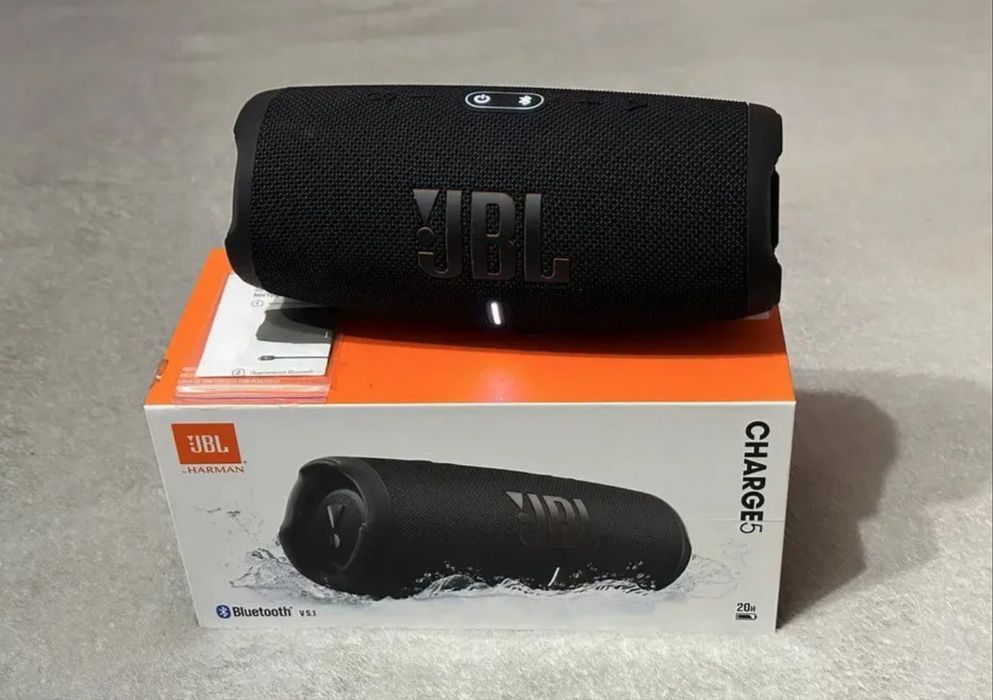 Портативная колонка JBL Charge 5 Black