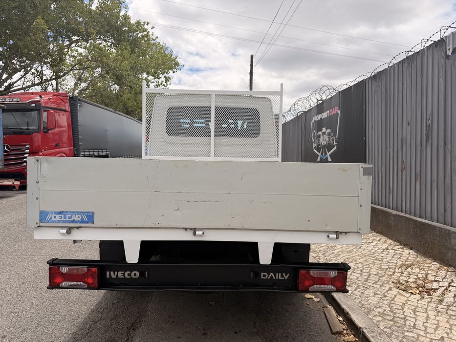IVECO DAILY Caixa Aberta 7 Lugares 12/2020 Com Apenas 174.000km Excelente Estado ###OPORTUNIDADE###