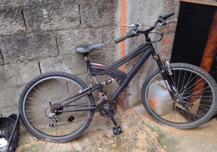 Bicicleta montanha435731232898437125