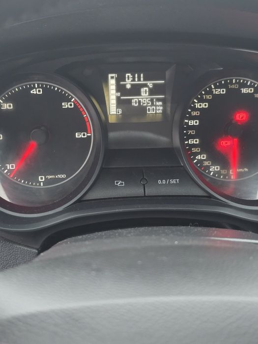 Продам Seat ibiza 2014