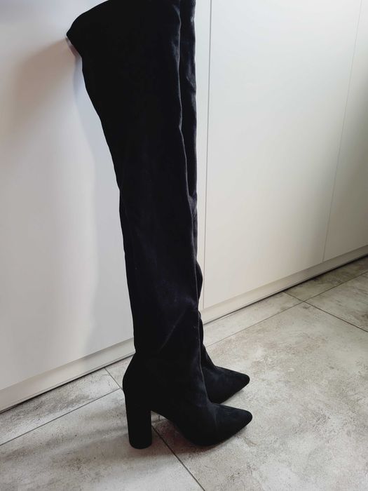 Czarne długie kozaki za kolano Deezee 38