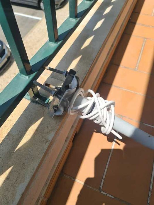 Antena Parabólica de Satélite Completa com LNB e Suporte Fixação