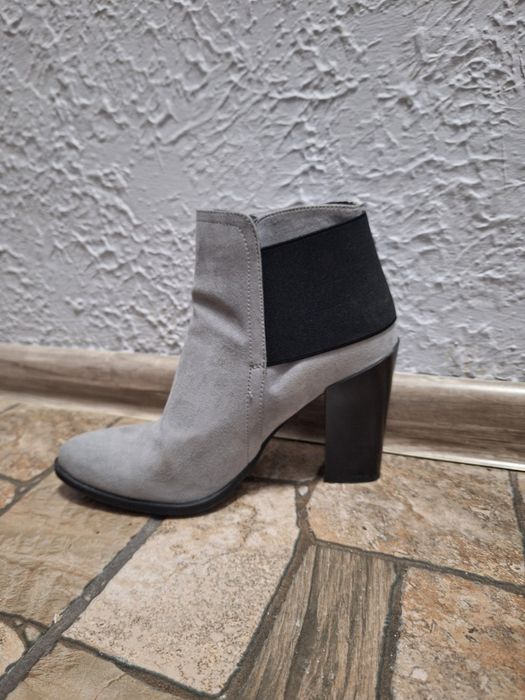 Botki damskie Reserved