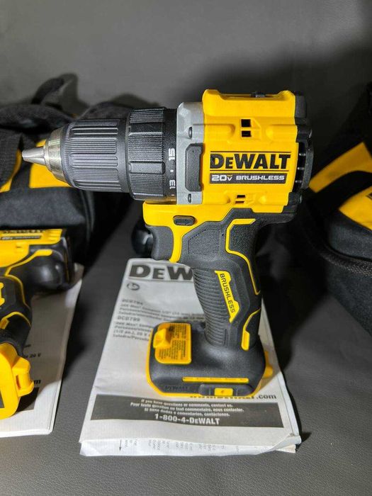 Набір шуруповерт і імпакт DEWALT DCK225D2 ATOMIC Compact Series 220V