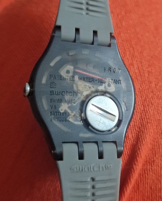 Relógio Swatch Warm Rebel
Analógico SUOM702