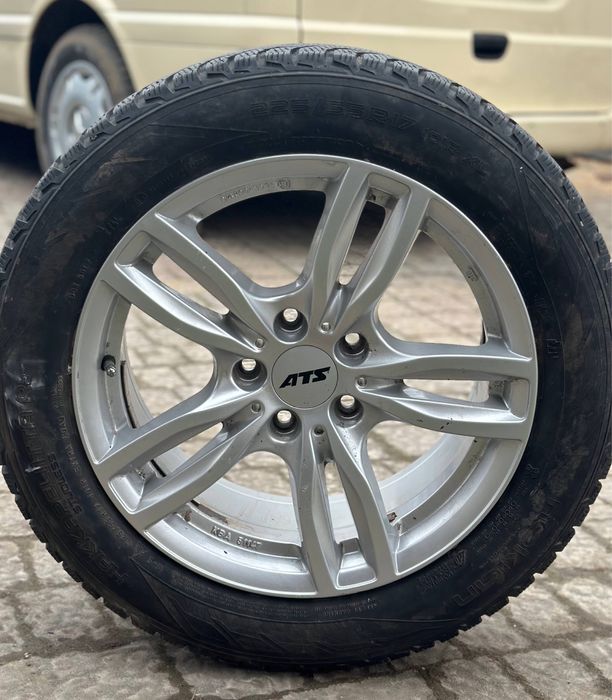 Дискі з шинами 225-55-r17