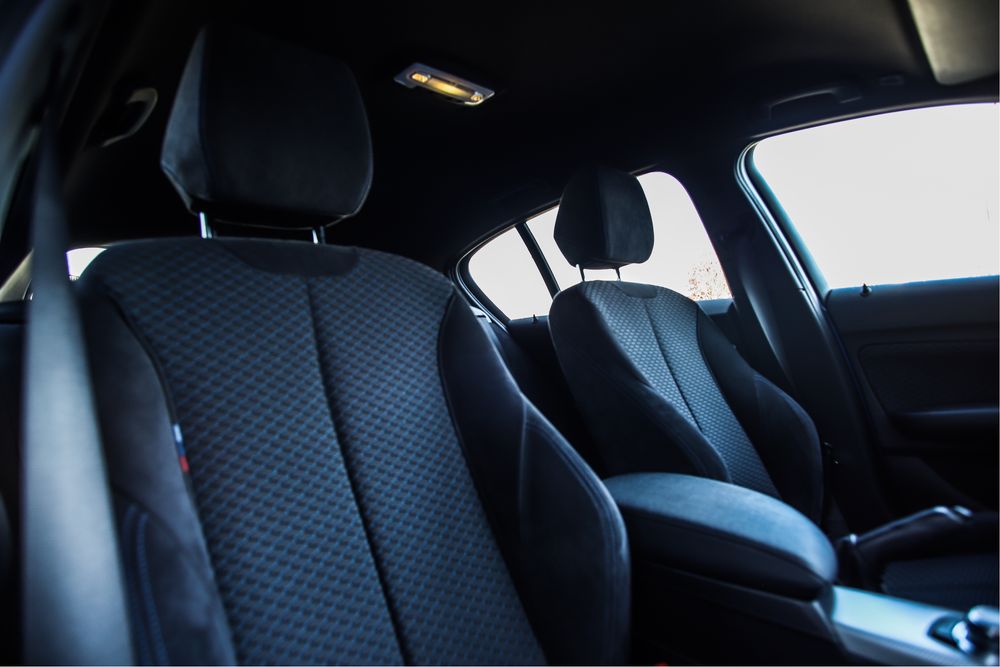 BMW 118d Pack M Shadow | Harman Kardon