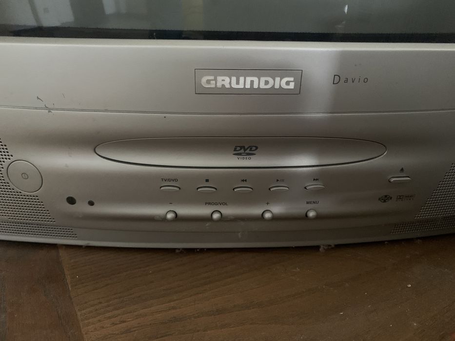 Televisao Grundig com DVD