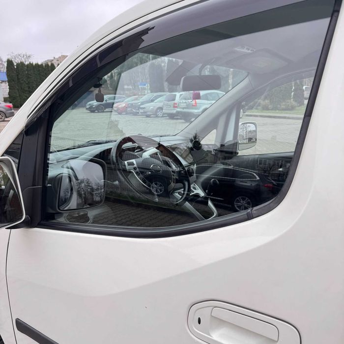 Продам Nissan NV 200 2014 р