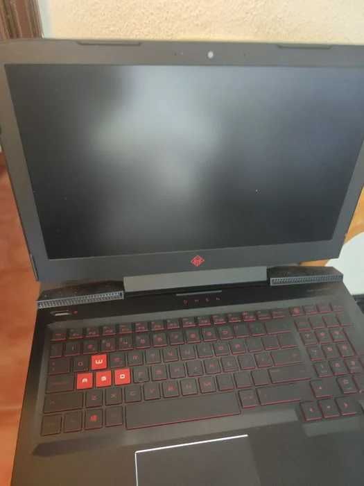 Lote Portáteis Peças (HP, OMEN, Lenovo, etc)