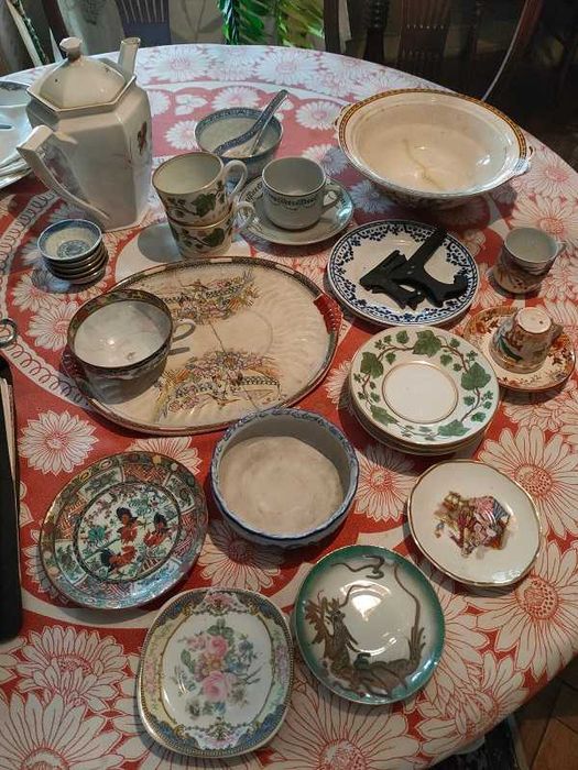 Recheio de Apartamento Vintage - Praça Paiva Couceiro