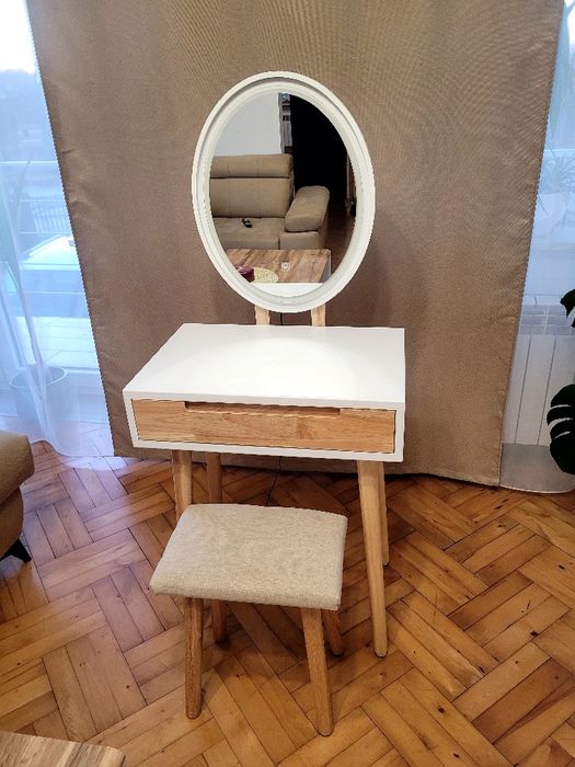 Toaletka do malowania