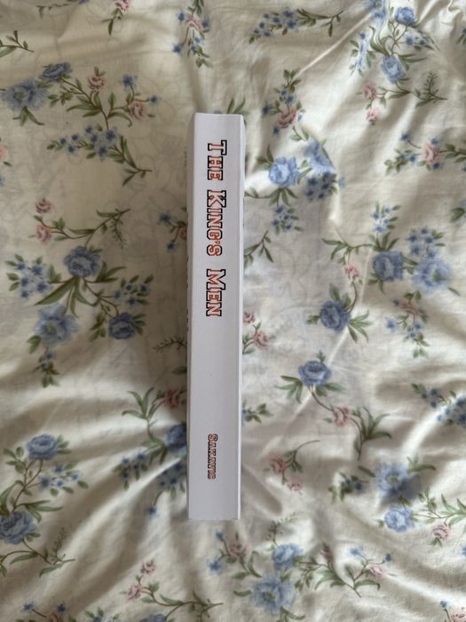 Книга "The King's Men" Свита Короля, манга «Темний дворецікий) 1, 2, 3, 4 том
