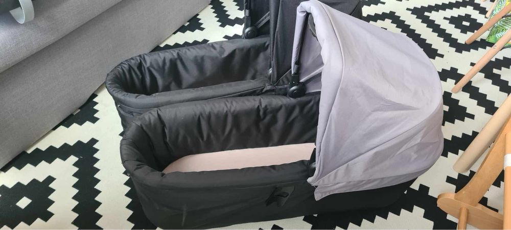 Mountain buggy Duet 3