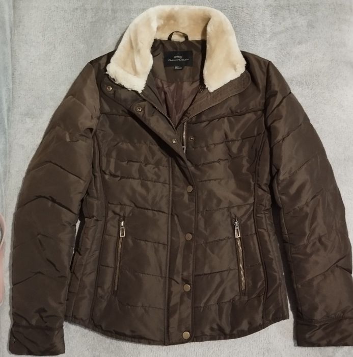 Куртка утеплена шоколадного кольору, р. S