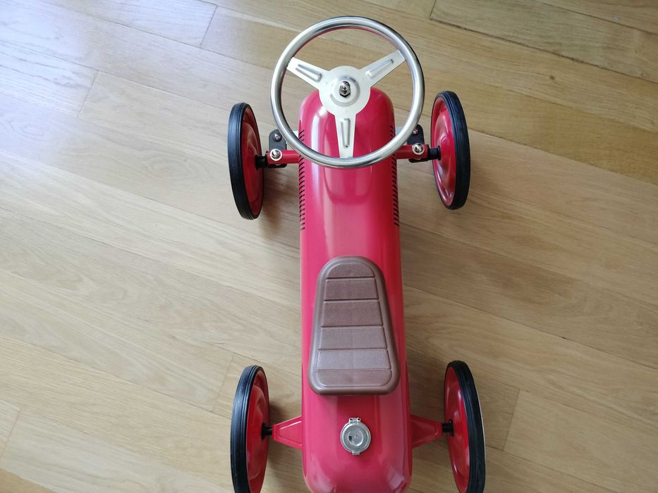 Carro estilo Vintage Ride-on