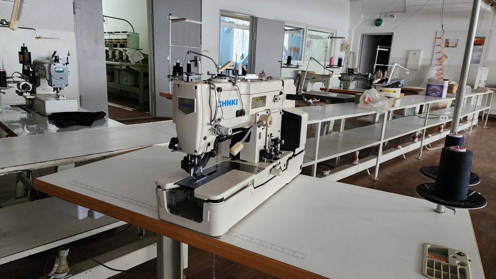 Петельна машина CHNKI CHB-1780NU