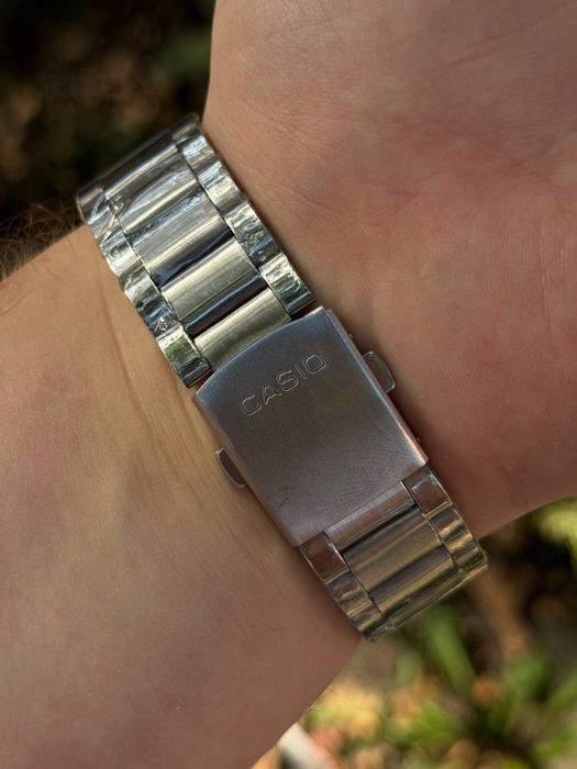 Чоловічий годиник Casio AMW-880