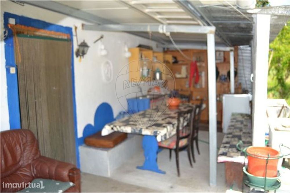 Moradia T8 para venda