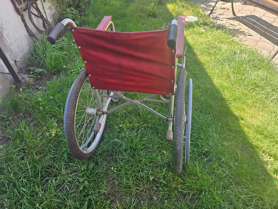Wózek inwalidzki rodem z prl
