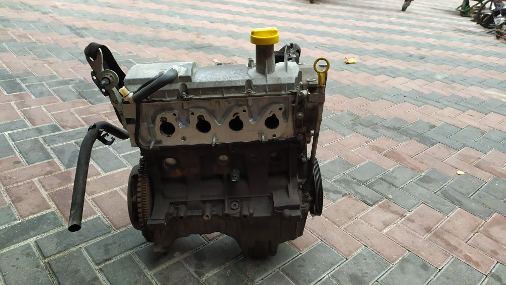 Двигатель 1.4 8V K7J Dacia Logan Sandero Renault Kangoo Clio: 500 ...