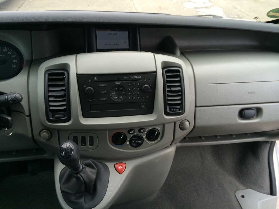 Магнітола Opel Vivaro Дисплей Годинник Renault Trafic Мультируль Радіо