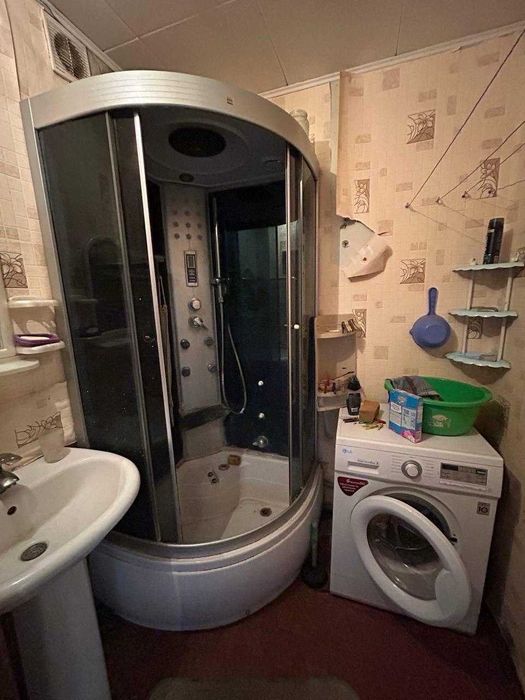 Продам квартиру по очень хорошей цене,723 у.е за  м2  ! - View 5