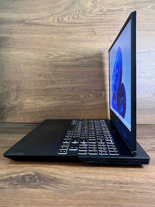 Lenovo Legion Y540 15IRH\GTX 1660 Ti 6 ГБ\ i7 9750H\16 ГБ DDR4\NVMe SSD 512 ГБ\