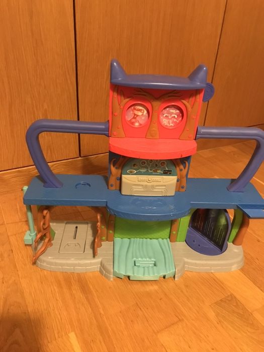 Base secreta PJ Masks