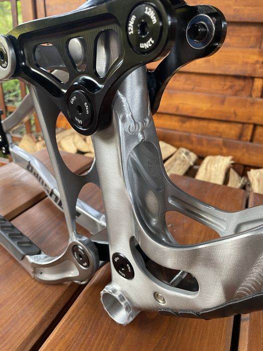 Banshee Titan V3.2 L