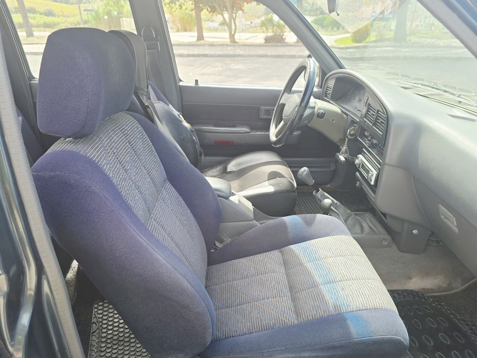 Toyota Hilux 4x4 c/d