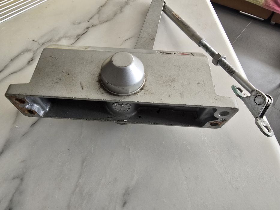 Mola para porta Cisa