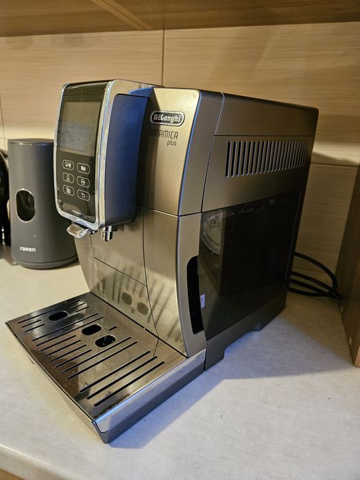 Ekspres DeLonghi Dinamica Plus. Zadbany