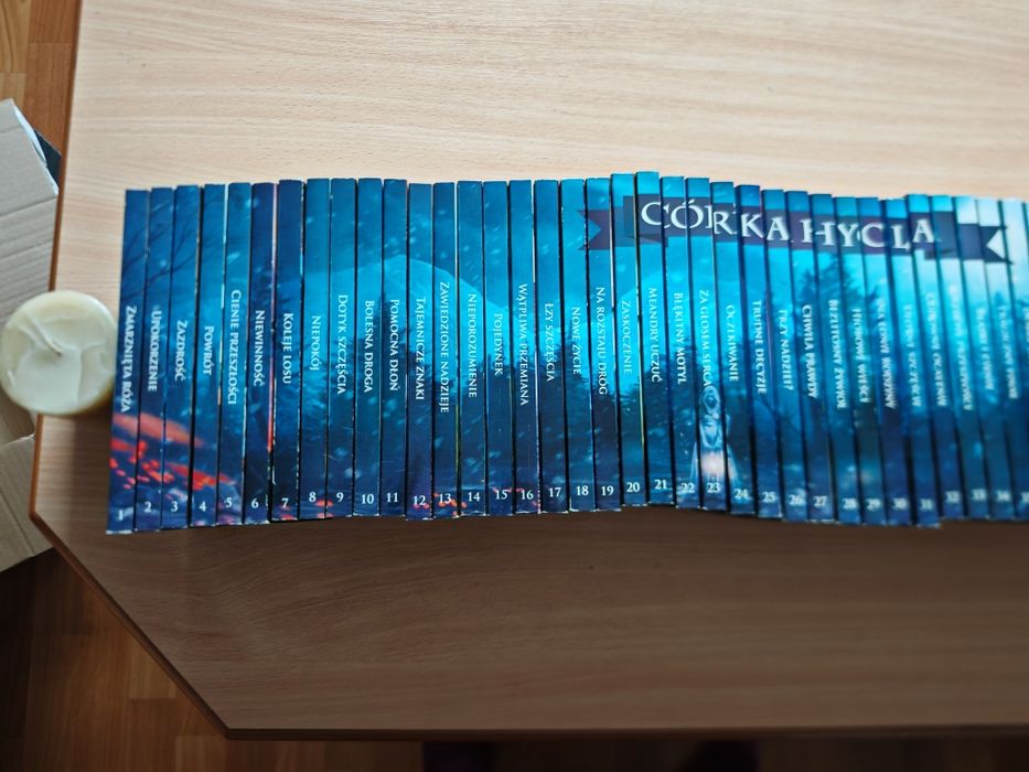 Saga córka hycla 53 tomy