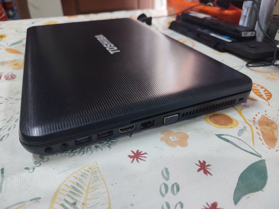 Toshiba Satélite C850 Pro I3