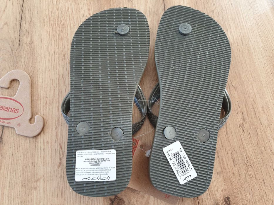 Nowe klapki basenowe, japonki Havaianas, rozmiar 35/36