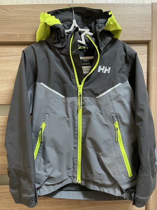 Осіння куртка для хлопчика Helli Hansen 122