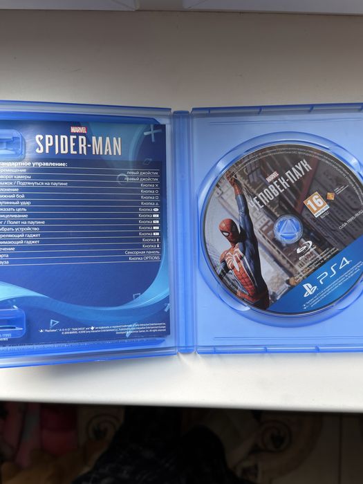 Гра на ps4 spider-man (человек-паук)