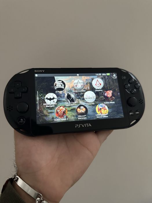 PS Vita Slim (128Gb, 500+ Jogos, GTA, Uncharted, Bully, etc)