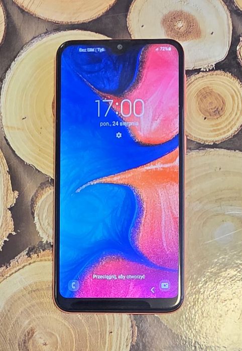 Samsung Galaxy A20e pomarańczowy