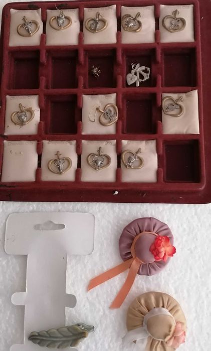 Bijutarias, lote 11, tudo por 5€