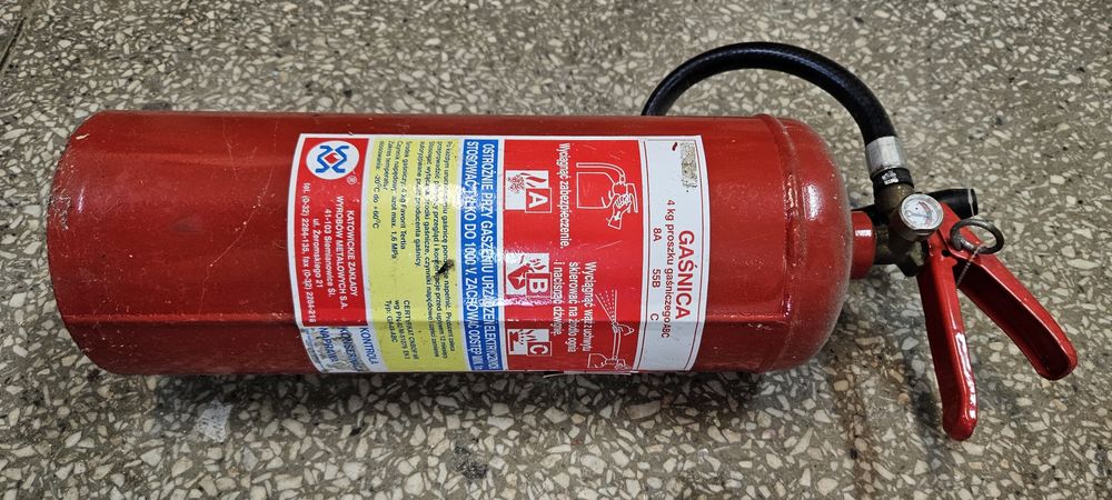 Gasnica proszkowa ABC 4 kg