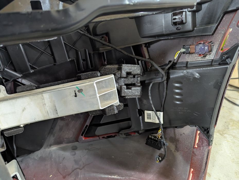 Bmw x3 g01 рест фари бампер телевізор радіатори