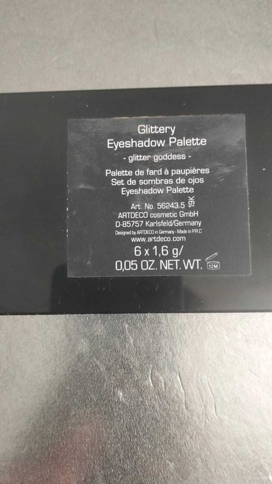 Komplet blyszczyk plus cienie do powiek
