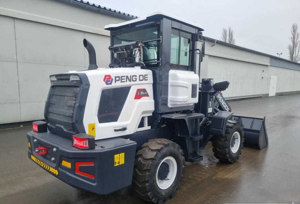 ładowarka kołowa 4x4