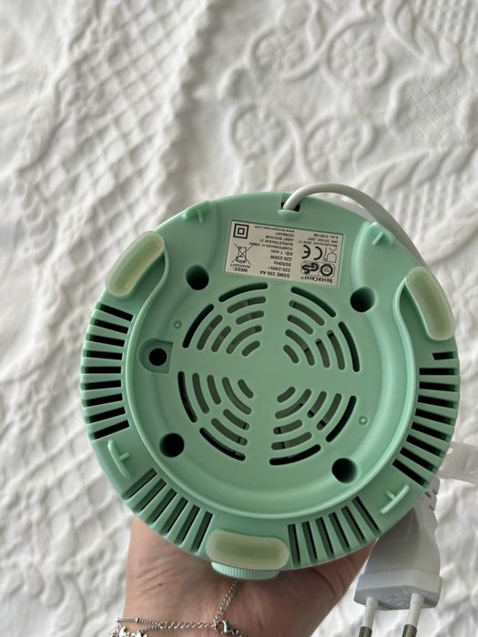 triturador de alimentos silvercrest com dois copos